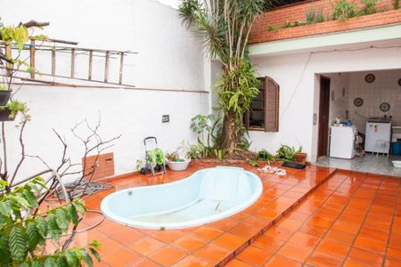 Casa à venda com 347m², 6 quartos e 3 vagasÁrea comum - Piscina