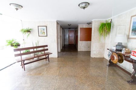 Apartamento para alugar com 106m², 3 quartos e 1 vagaHall