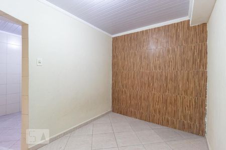 Sala/Quarto de casa para alugar com 1 quarto, 20m² em Vila Mazzei, São Paulo