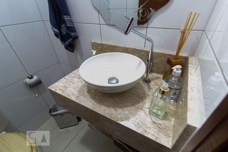 Lavabo de casa para alugar com 3 quartos, 180m² em Jardim Wanel Ville Iv, Sorocaba