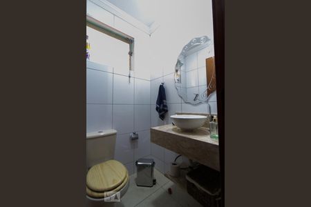 Lavabo de casa para alugar com 3 quartos, 180m² em Jardim Wanel Ville Iv, Sorocaba