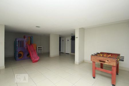 Apartamento à venda com 70m², 2 quartos e 1 vagaÁrea Comum - Playground