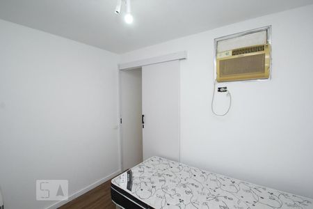 Apartamento à venda com 70m², 2 quartos e 1 vagaQuarto 2