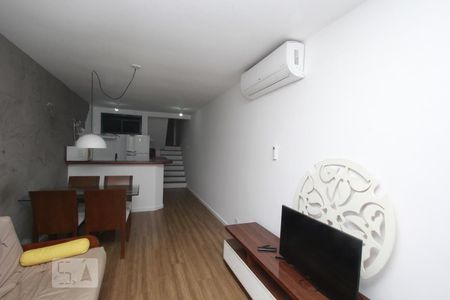 Sala de apartamento para alugar com 2 quartos, 70m² em Flamengo, Rio de Janeiro