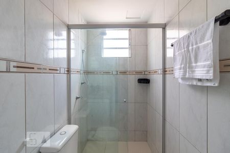 Banheiro de apartamento para alugar com 2 quartos, 74m² em Castelo, Belo Horizonte