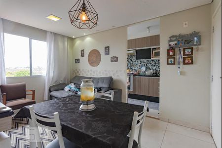 Sala de apartamento para alugar com 2 quartos, 46m² em Parque Jambeiro, Campinas