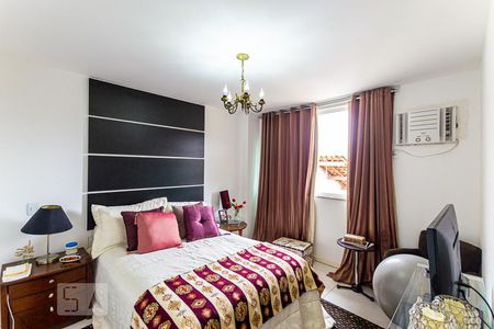 Suite de apartamento à venda com 4 quartos, 192m² em Piratininga, Niterói