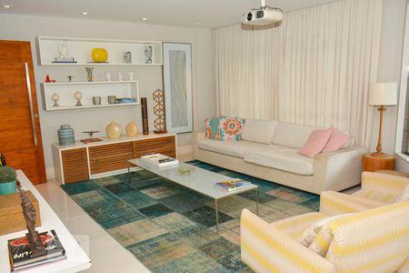 Sala  de apartamento à venda com 4 quartos, 220m² em Jardim Guanabara, Rio de Janeiro
