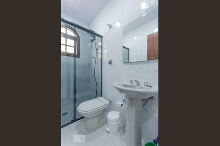 Casa à venda com 164m², 3 quartos e 2 vagasBanheiro