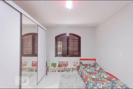 Casa à venda com 164m², 3 quartos e 2 vagasQuarto 2