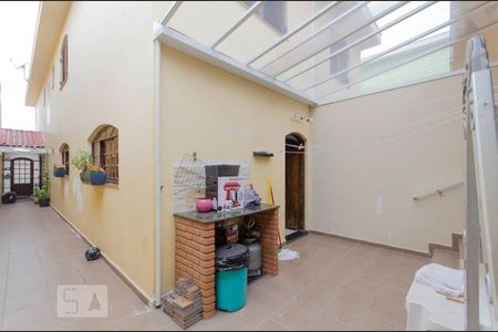 Casa à venda com 164m², 3 quartos e 2 vagasQuintal