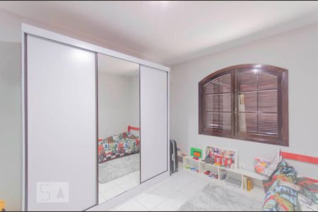 Casa à venda com 164m², 3 quartos e 2 vagasQuarto 2