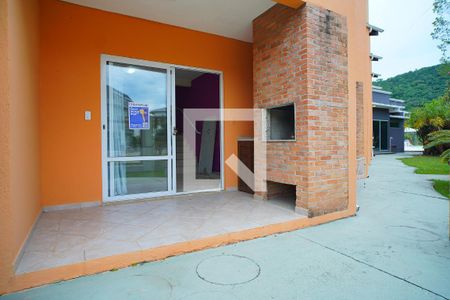 Churrasqueira de casa de condomínio para alugar com 2 quartos, 100m² em Ingleses do Rio Vermelho, Florianópolis