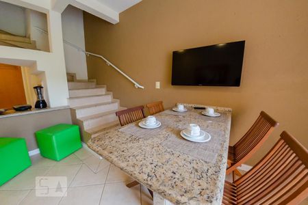 Sala de apartamento para alugar com 2 quartos, 100m² em Ingleses do Rio Vermelho, Florianópolis