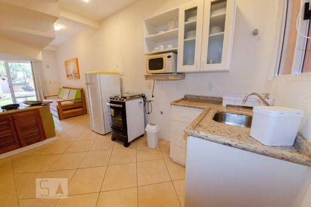 Cozinha de apartamento para alugar com 2 quartos, 100m² em Ingleses do Rio Vermelho, Florianópolis