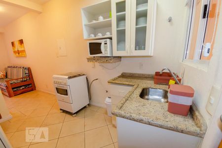 Cozinha de apartamento para alugar com 2 quartos, 100m² em Ingleses do Rio Vermelho, Florianópolis