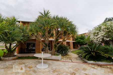 Apartamento para alugar com 100m², 2 quartos e 1 vaga Apartamento para alugar com 100m², 2 quartos e 1 vagaFachada
