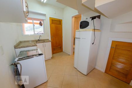 Apartamento para alugar com 100m², 2 quartos e 1 vaga Apartamento para alugar com 100m², 2 quartos e 1 vagaCozinha