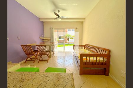 Sala de apartamento para alugar com 2 quartos, 100m² em Ingleses do Rio Vermelho, Florianópolis