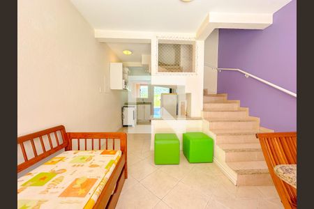 Sala de apartamento para alugar com 2 quartos, 100m² em Ingleses do Rio Vermelho, Florianópolis
