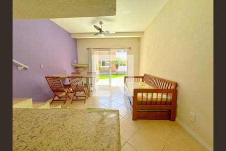 Sala de apartamento para alugar com 2 quartos, 100m² em Ingleses do Rio Vermelho, Florianópolis