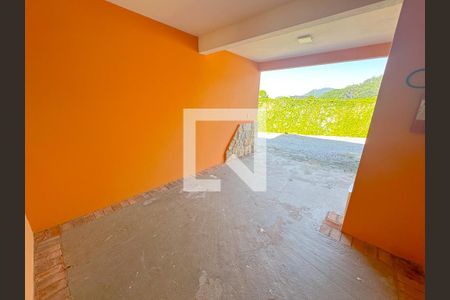 Apartamento para alugar com 100m², 2 quartos e 1 vagaÁrea de Serviço