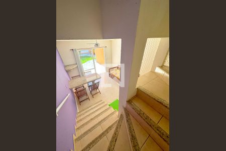 Apartamento para alugar com 100m², 2 quartos e 1 vagaEscada