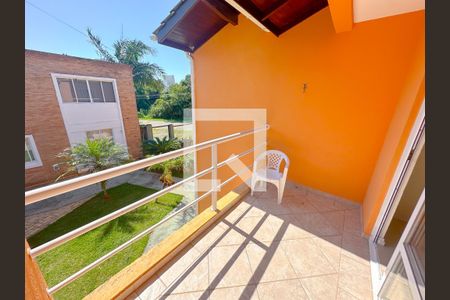 Apartamento para alugar com 100m², 2 quartos e 1 vagaVaranda