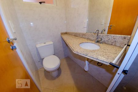 Banheiro de apartamento para alugar com 2 quartos, 100m² em Ingleses do Rio Vermelho, Florianópolis