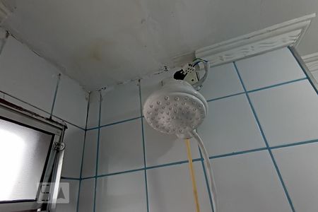 Apartamento à venda com 45m², 2 quartos e 1 vagaDetalhe banheiro - Chuveiro