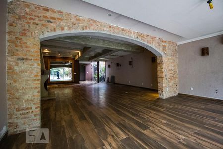 Sala de casa à venda com 3 quartos, 435m² em São João, Porto Alegre