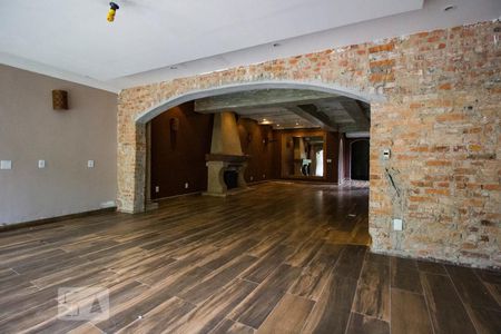 Sala de casa à venda com 3 quartos, 435m² em São João, Porto Alegre