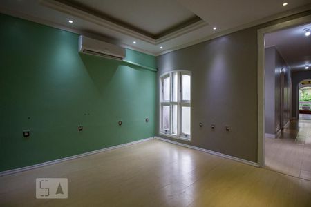 Casa à venda com 435m², 3 quartos e 6 vagas Casa à venda com 435m², 3 quartos e 6 vagasSuíte 1