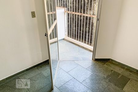 Sala de apartamento para alugar com 1 quarto, 40m² em Cambuí, Campinas