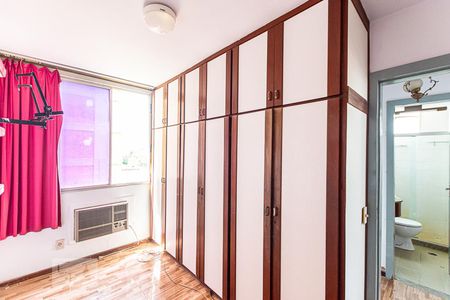 Quarto 1 de apartamento à venda com 2 quartos, 60m² em Fonseca, Niterói