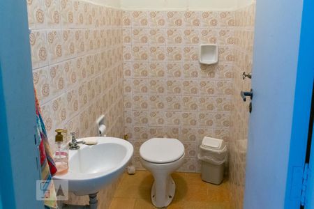 Casa para alugar com 200m², 3 quartos e 3 vagasBanheiro de serviço