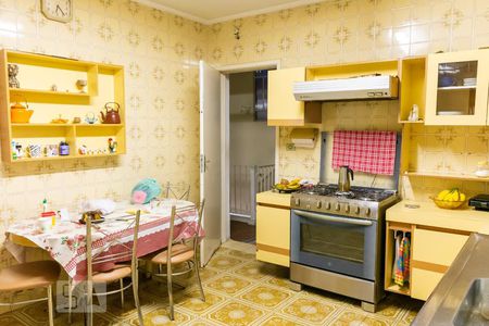 Casa para alugar com 200m², 3 quartos e 3 vagasCozinha