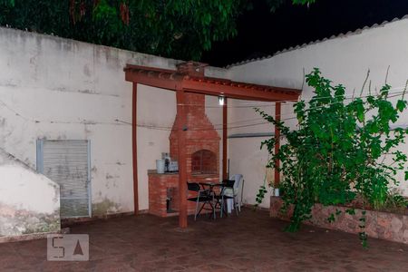 Casa para alugar com 200m², 3 quartos e 3 vagasQuintal