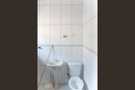 Banheiro da Suite de casa para alugar com 1 quarto, 40m² em Jardim Triana, São Paulo