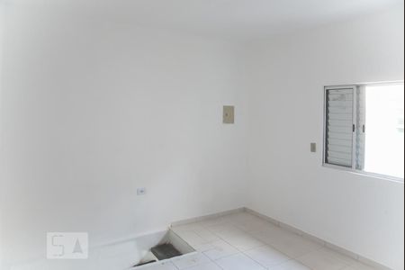 Suite de casa para alugar com 1 quarto, 40m² em Jardim Triana, São Paulo