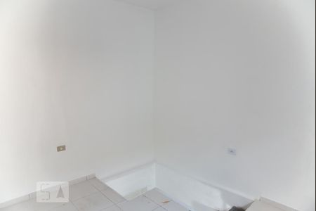 Suite de casa para alugar com 1 quarto, 40m² em Jardim Triana, São Paulo