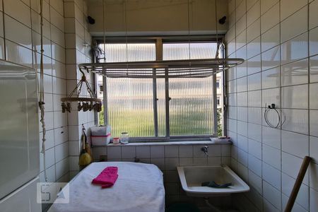 Apartamento à venda com 62m², 3 quartos e 1 vagaÁrea de Serviço