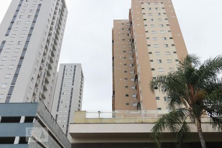 Apartamento à venda com 55m², 2 quartos e 1 vaga Apartamento à venda com 55m², 2 quartos e 1 vagaFachada