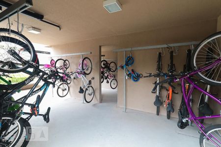 Apartamento à venda com 55m², 2 quartos e 1 vaga Apartamento à venda com 55m², 2 quartos e 1 vagaBicicletário