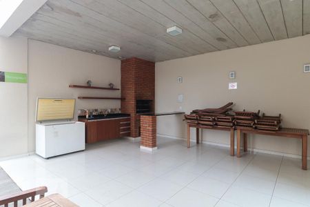Apartamento à venda com 55m², 2 quartos e 1 vaga Apartamento à venda com 55m², 2 quartos e 1 vagaÁrea comum - Churrasqueira 2
