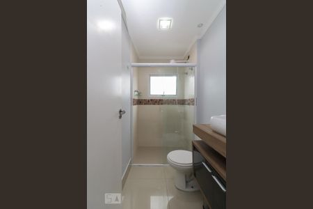 Apartamento à venda com 55m², 2 quartos e 1 vaga Apartamento à venda com 55m², 2 quartos e 1 vagaBanheiro