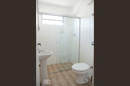 Apartamento para alugar com 67m², 2 quartos e 1 vagaBanheiro