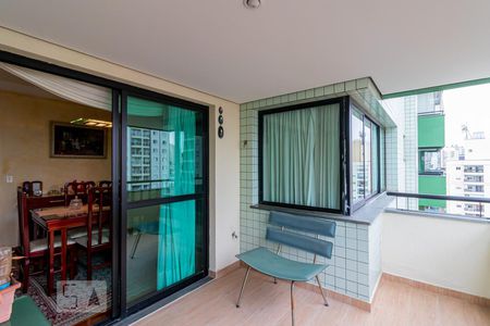 Apartamento para alugar com 128m², 3 quartos e 3 vagasSacada 