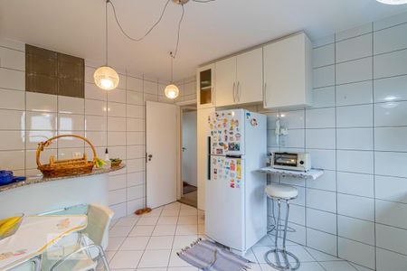 Apartamento para alugar com 128m², 3 quartos e 3 vagasCozinha 