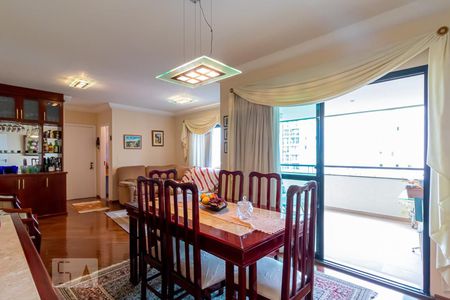 Apartamento para alugar com 128m², 3 quartos e 3 vagasSala 